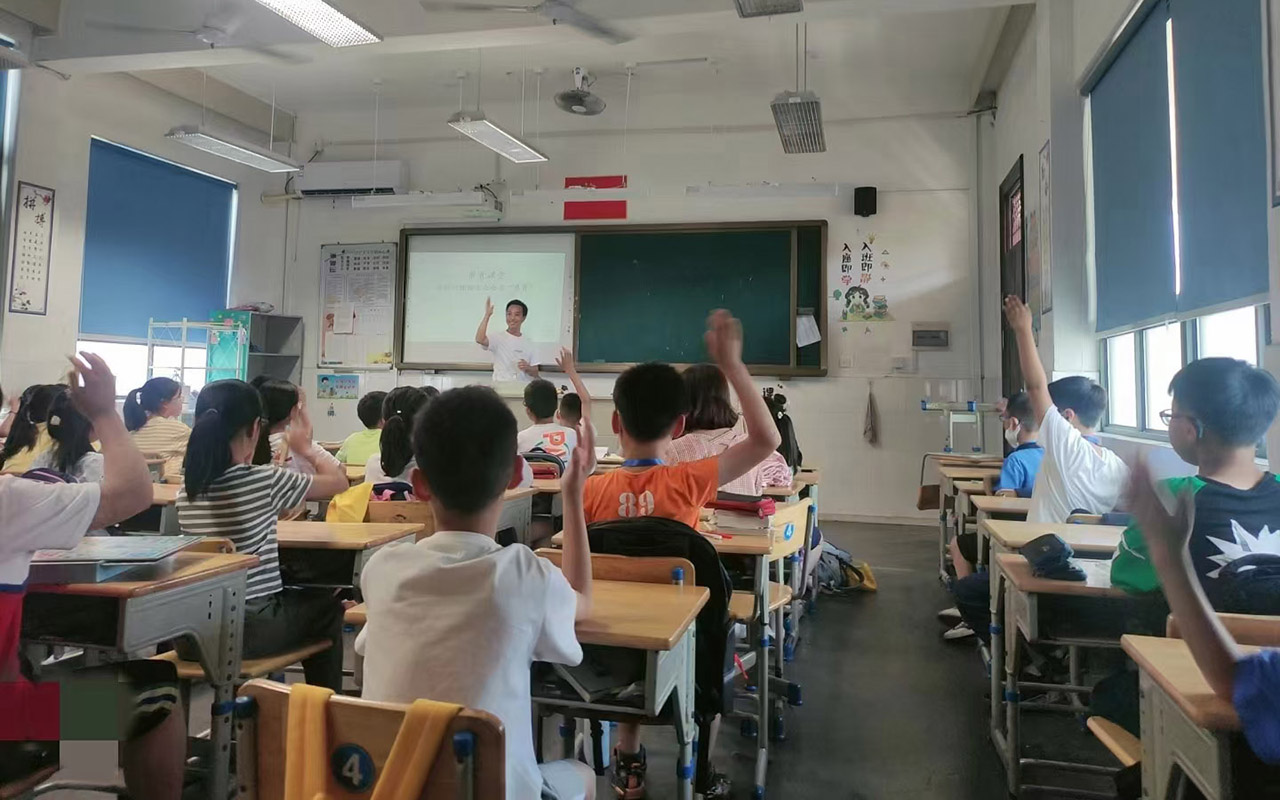 楚雄冯家小学